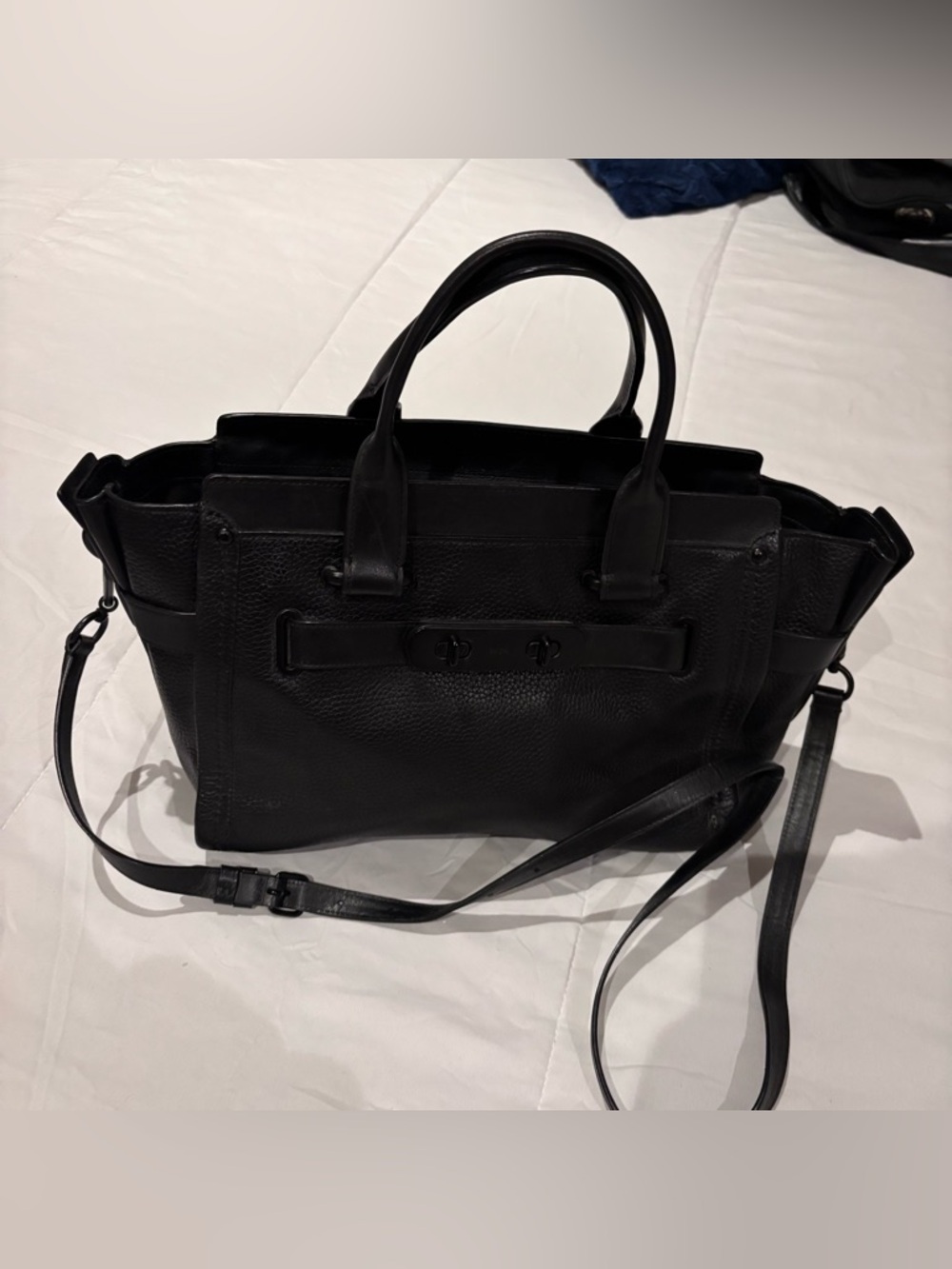 Coach Swagger Pebbled Leather
Black Satchel